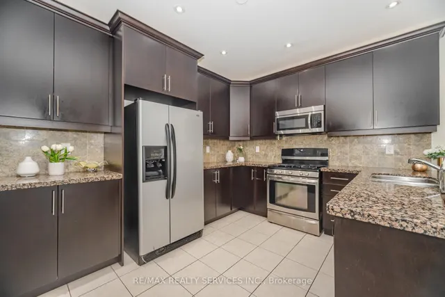 Additional image 12 of 6 BEACON HILL Dr