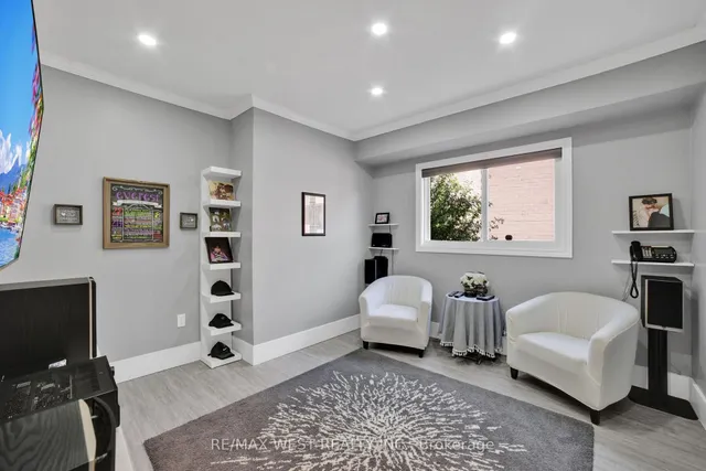 Additional image 10 of 339 Parklane Rd