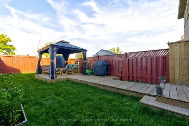 Additional image 43 of 3 Checkerberry Cres