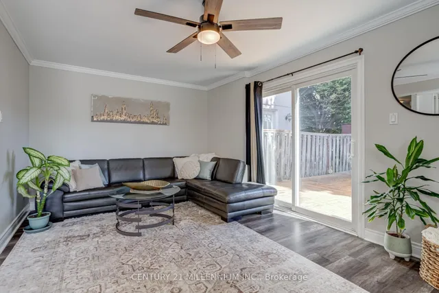 Additional image 9 of 15 Hasting Sq