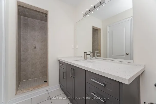 Additional image 27 of 38 Delport Clse