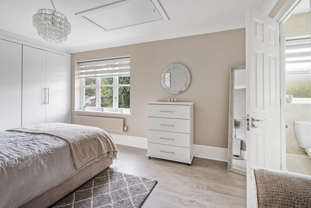 Additional image 23 of Beningfield Drive, St. Albans, Hertfordshire, AL2