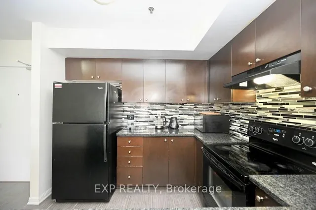 Additional image 4 of 70 Baycliffe Cres Unit 301