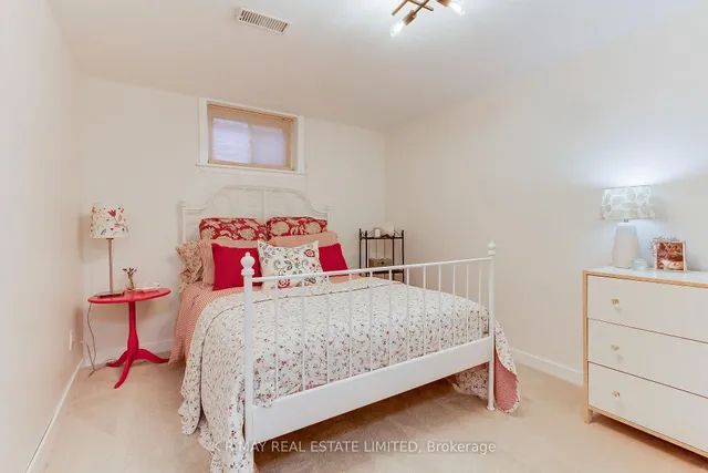 Additional image 41 of 4 Mayhill Cres