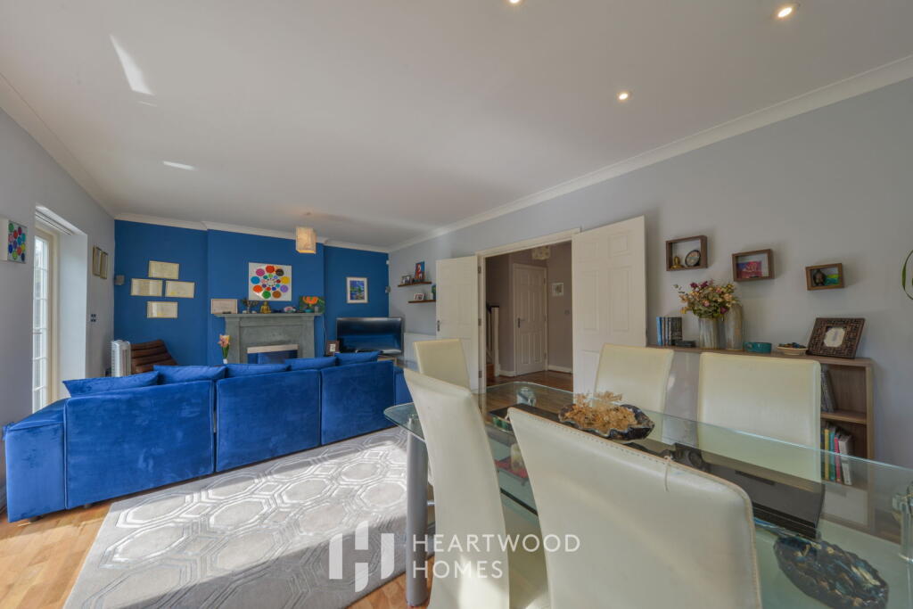 Additional image 7 of Beningfield Drive, London Colney, St. Albans, AL2 1UX