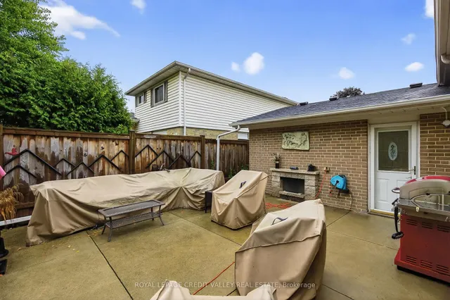 Additional image 43 of 23 Caldwell Cres