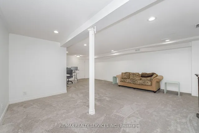 Additional image 27 of 33 Carnforth Dr