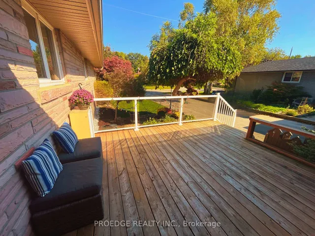 Additional image 4 of 262 Randall Cres