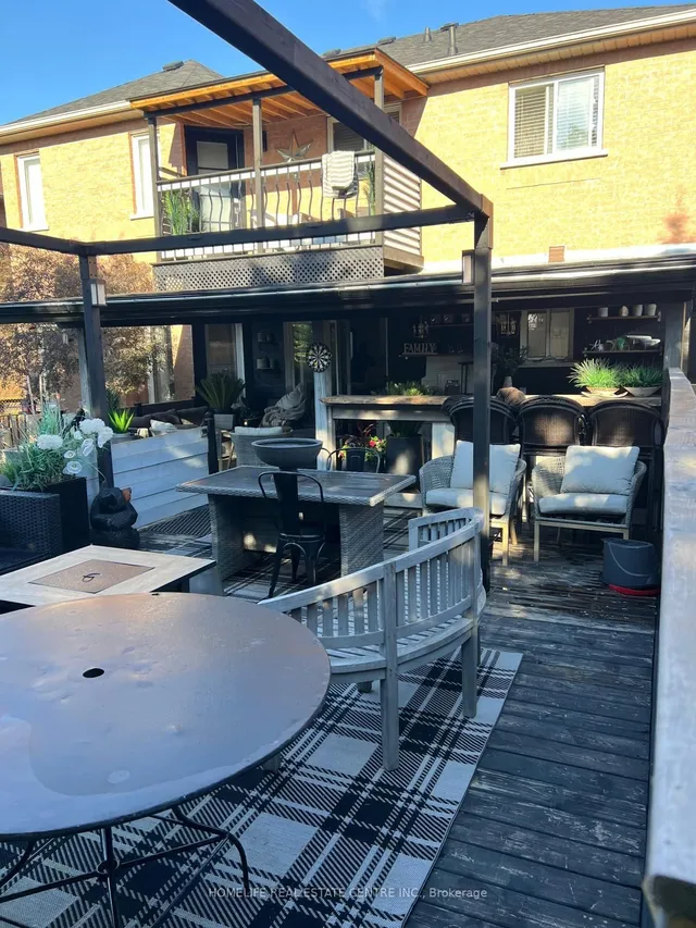 Additional image 13 of 38 Dunvegan Cres