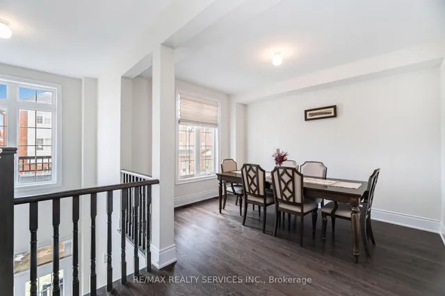 Additional image 25 of 38 Foxsparrow Rd