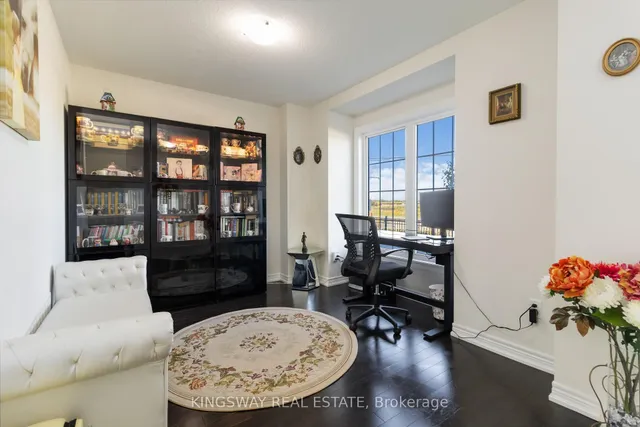 Additional image 41 of 86 Fruitvale Circ