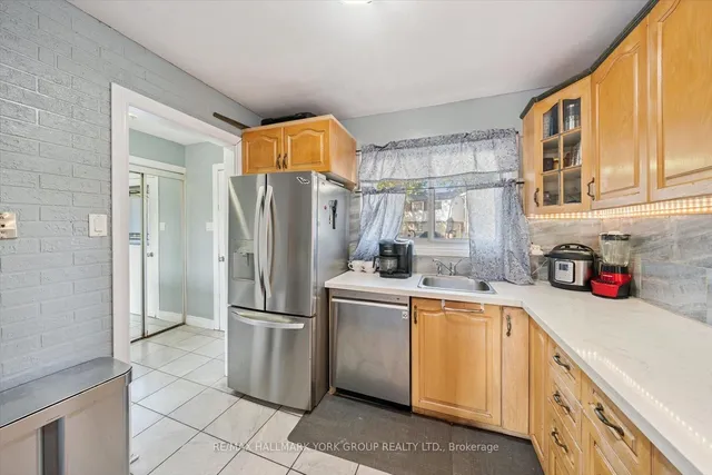 Additional image 8 of 31 Jacobs Sq