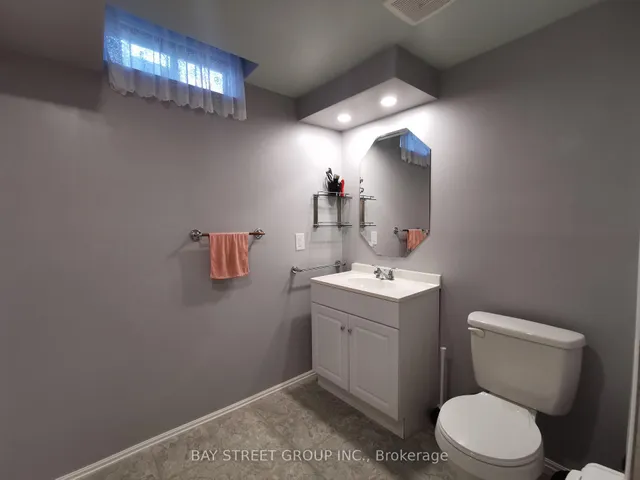 Additional image 19 of 77 Toba Cres