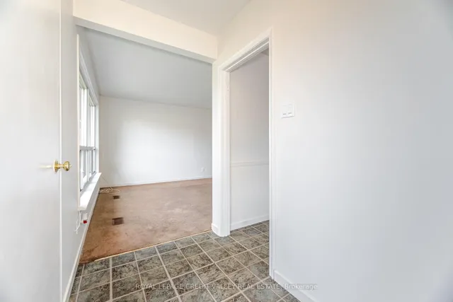 Additional image 9 of 36 Autumn Blvd