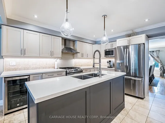 Additional image 8 of 16 Stowe Crt
