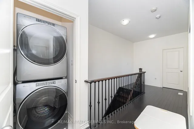 Additional image 40 of 62 Block Rd