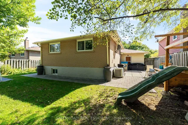 Additional image 35 of 77 Lockton Cres