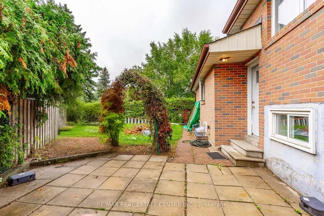 Additional image 33 of 84 Crawley Dr