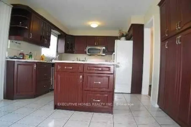 Additional image 5 of 202 Wildwood Tr