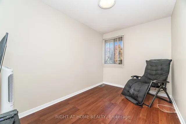 Additional image 18 of 1250 Mississauga Valley Blvd Unit 13