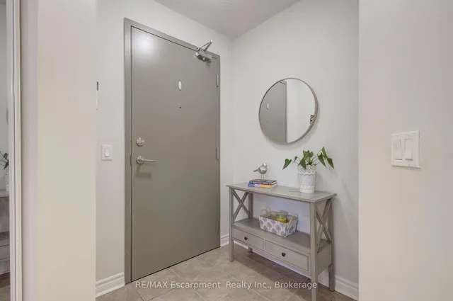 Additional image 3 of 2325 Central Park Dr Unit 311