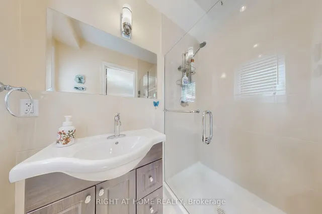 Additional image 17 of 1592 Otterby Rd