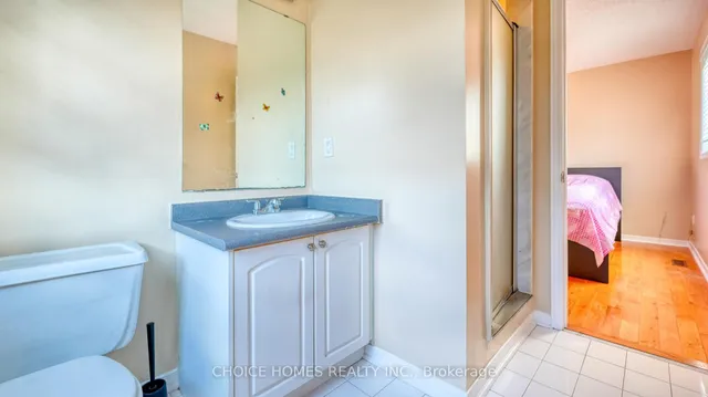 Additional image 15 of 5551 Cosmic Cres