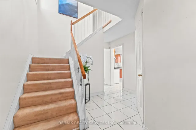 Additional image 6 of 67 Wildercroft Ave