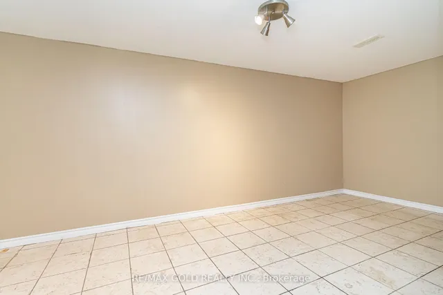 Additional image 32 of 41 Aberdeen Cres