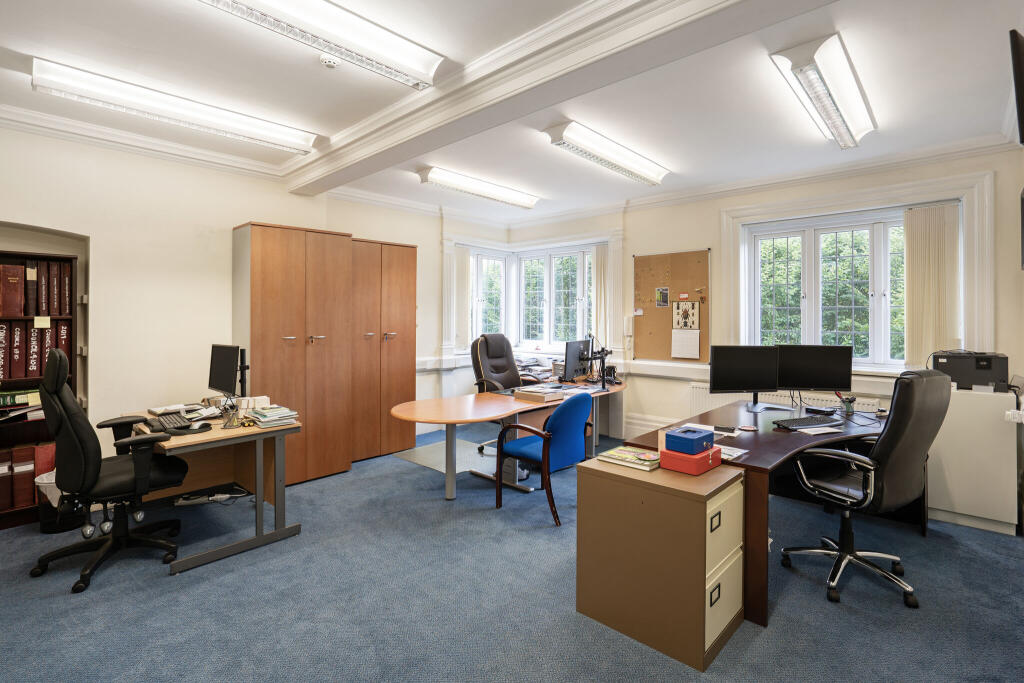 Additional image 8 of Chiswell Green Lane, St. Albans, AL2