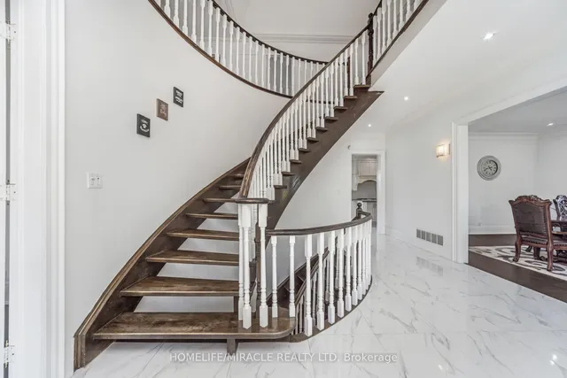 Additional image 24 of 21 Bowman Ave