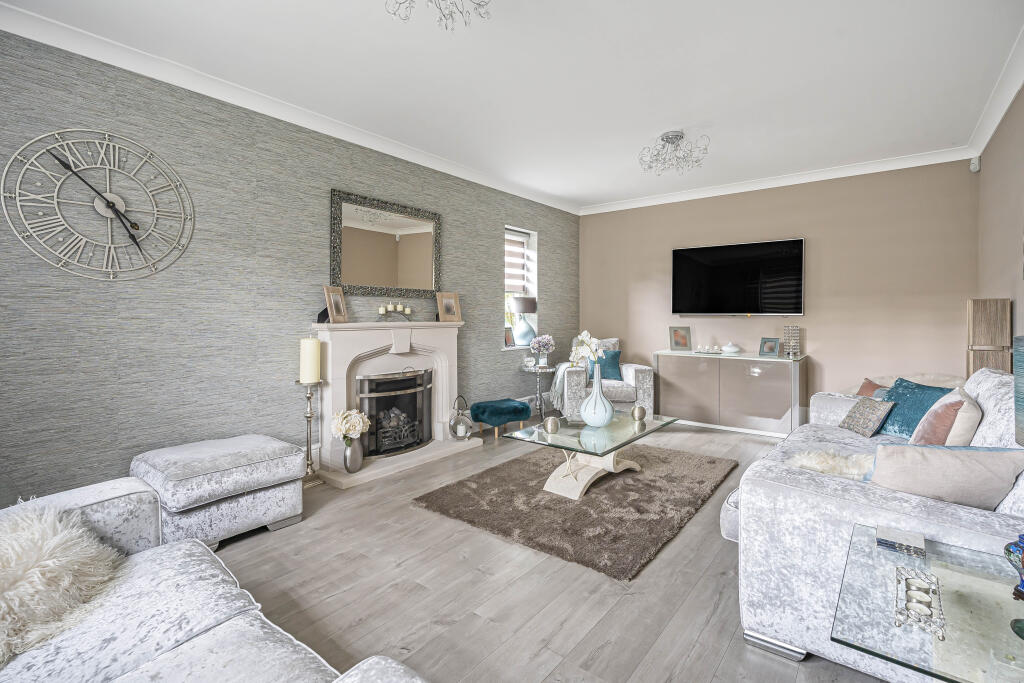 Additional image 14 of Beningfield Drive, St. Albans, Hertfordshire, AL2