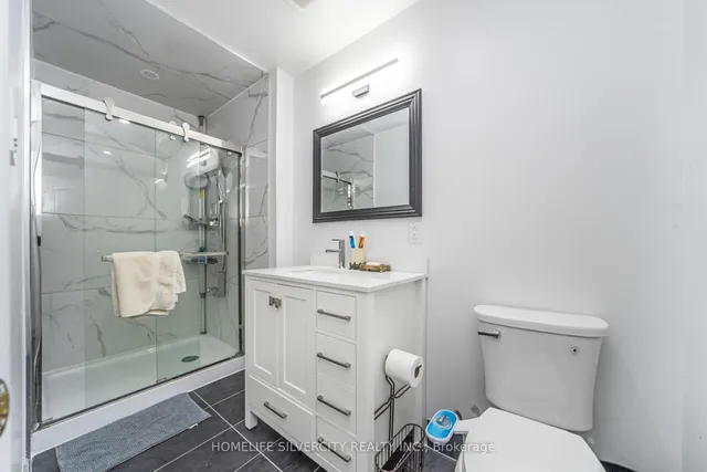 Additional image 29 of 17 Siesta Crt