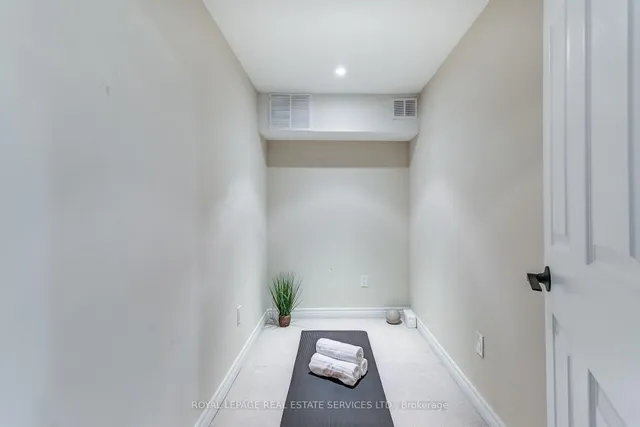 Additional image 41 of 1242 Agram Dr