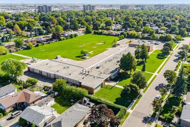 Additional image 43 of 85 Eldomar Ave