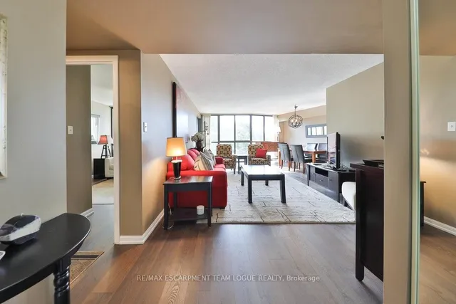 Additional image 9 of 1230 Marlborough Crt Unit 305