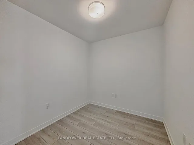 Additional image 12 of 395 Dundas St Unit 813