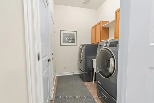 Additional image 28 of 74 Locust Dr