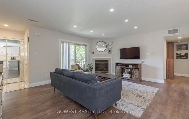Additional image 7 of 4140 Foxwood Dr Unit 1202