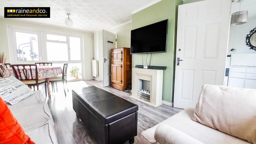 Additional image 10 of Robins Way, Hatfield