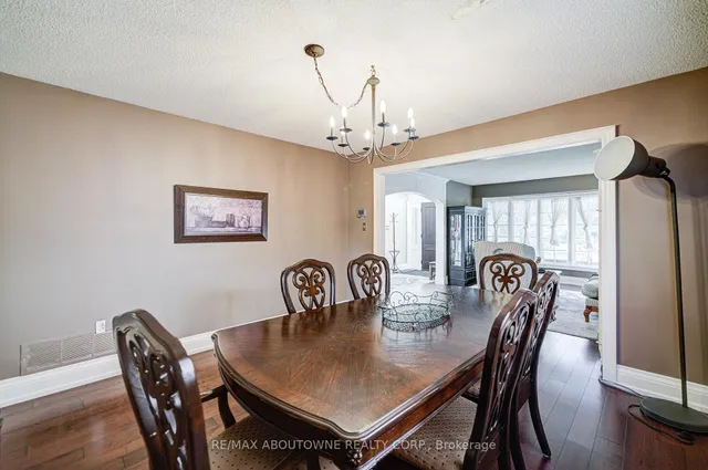 Additional image 11 of 2193 Meadowland Dr