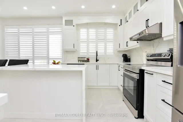 Additional image 18 of 1 Blaketon Crt