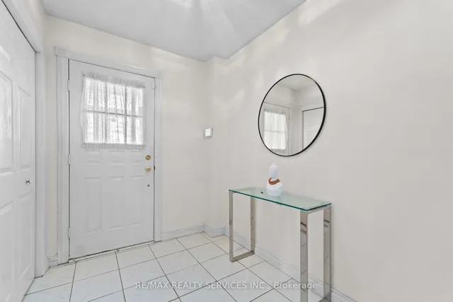 Additional image 5 of 67 Wildercroft Ave