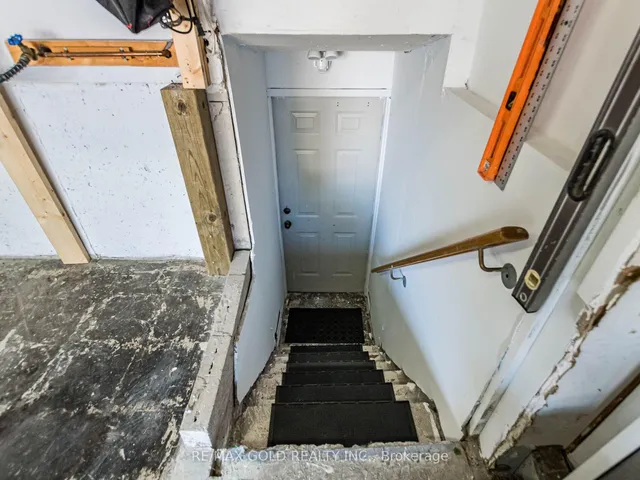 Additional image 31 of 98 Springview Dr