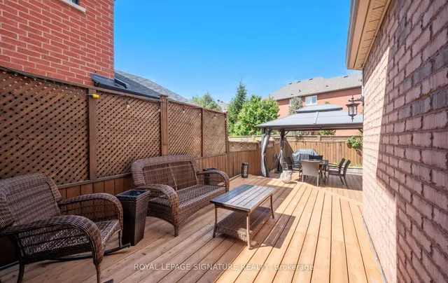 Additional image 30 of 53 National Cres