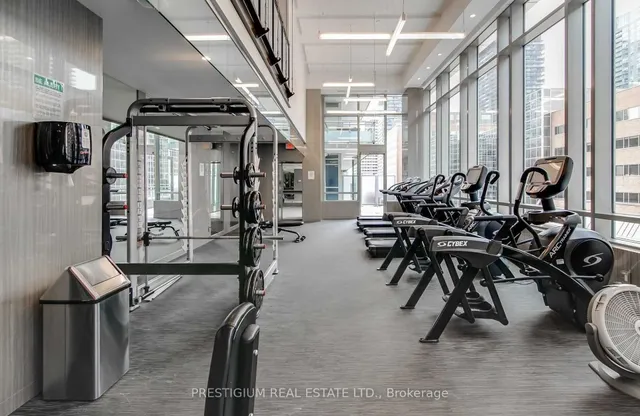 Additional image 29 of 98 Lillian St Unit 314