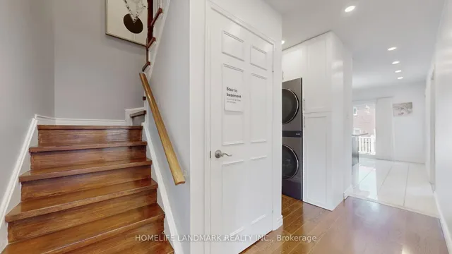 Additional image 11 of 373 Kingsbridge Garden Circ