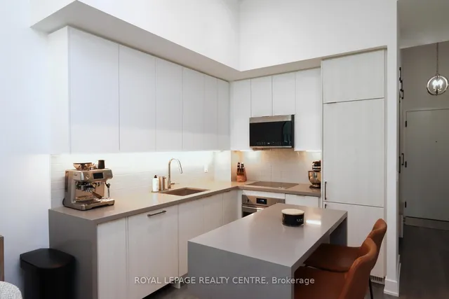 Additional image 9 of 2481 Taunton Rd Unit 366