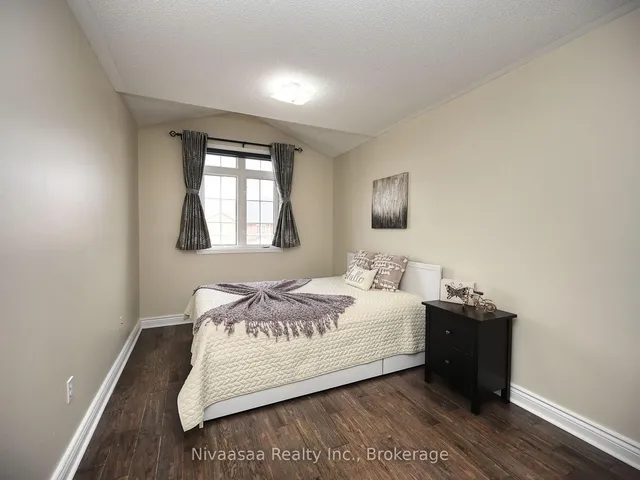 Additional image 24 of 38 Amethyst Circ