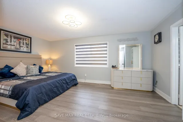 Additional image 21 of 100 Crown Victoria Dr